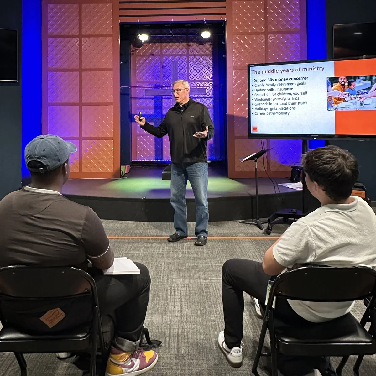 servant solutions financial advisor presenting to pastors
